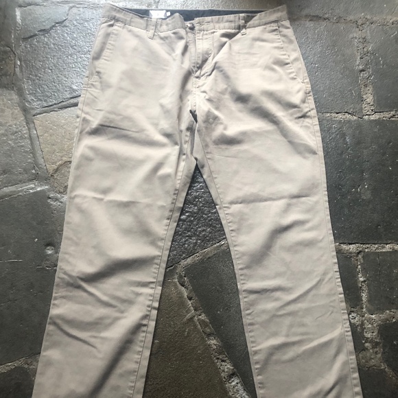 Men’s Volcom Khaki Pants - Picture 1 of 3